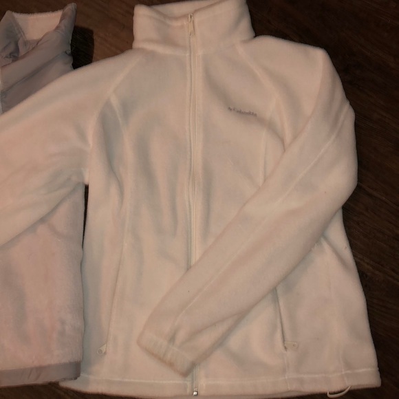 Two white jackets Columbia and Danskin - Picture 5 of 5